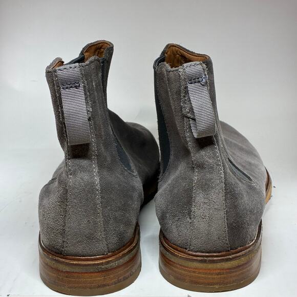 Clarks Suede Chelsea Boot Men\'s 13 Gobi Gray Pull-On